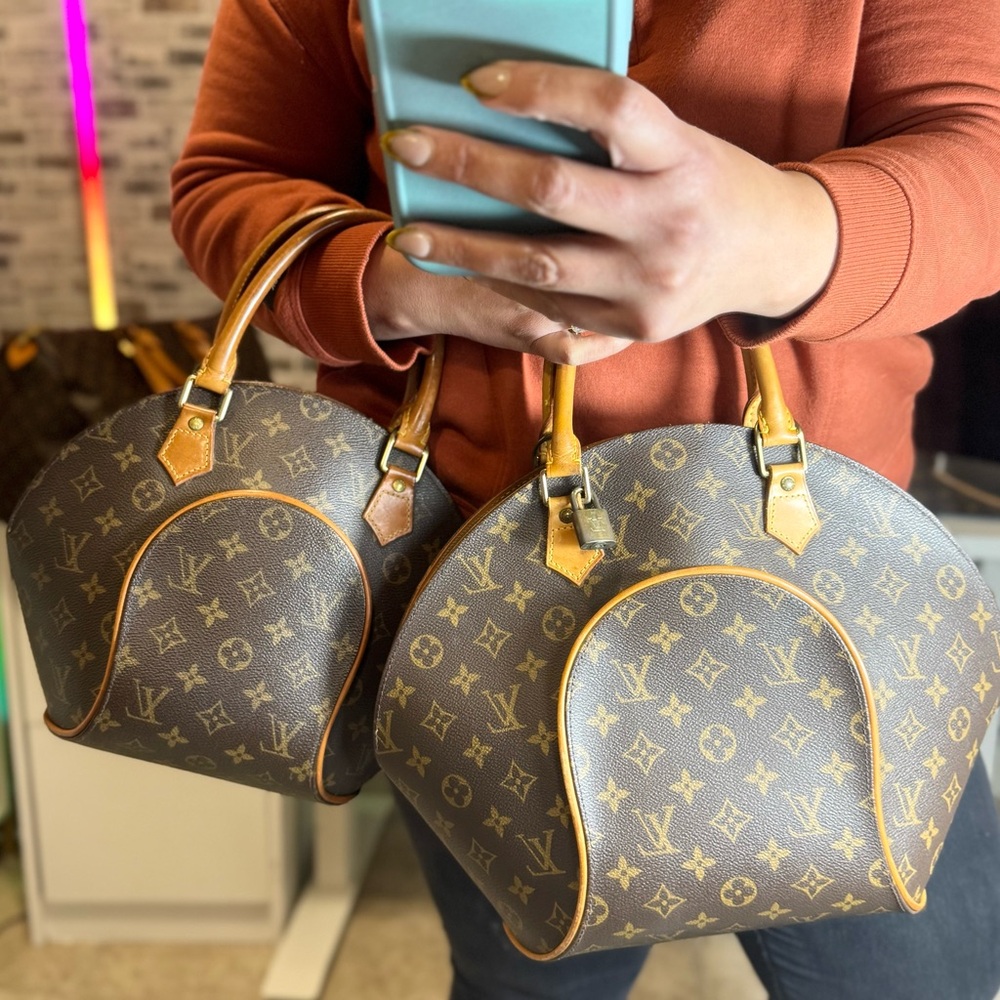 Louis Vuitton Classic Monogram Shoulder Bag
